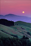 picture: Full moon rising at sunset over Mt. Diablo from the Orinda Hills, Contra Costa County, California