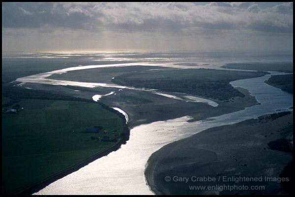 Photo: Aerial over the mouth of the Eel River, near Ferndale, Humboldt County, CALIFORNIA