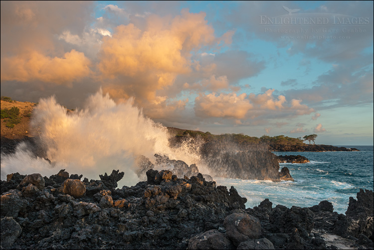 Image: Waves breaking against lava rocks on the coast at The End of the World, North Kona District, Big Island, Hawaii