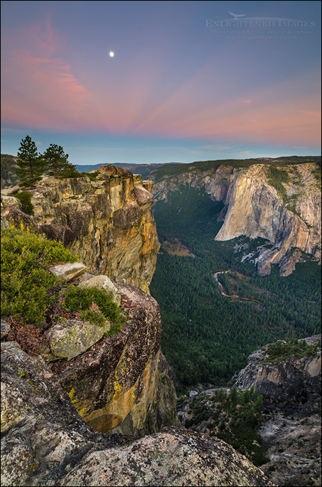 Image: Moonset at dawn over Yosemite Valley from Taft Point, Yosemite National Park, California