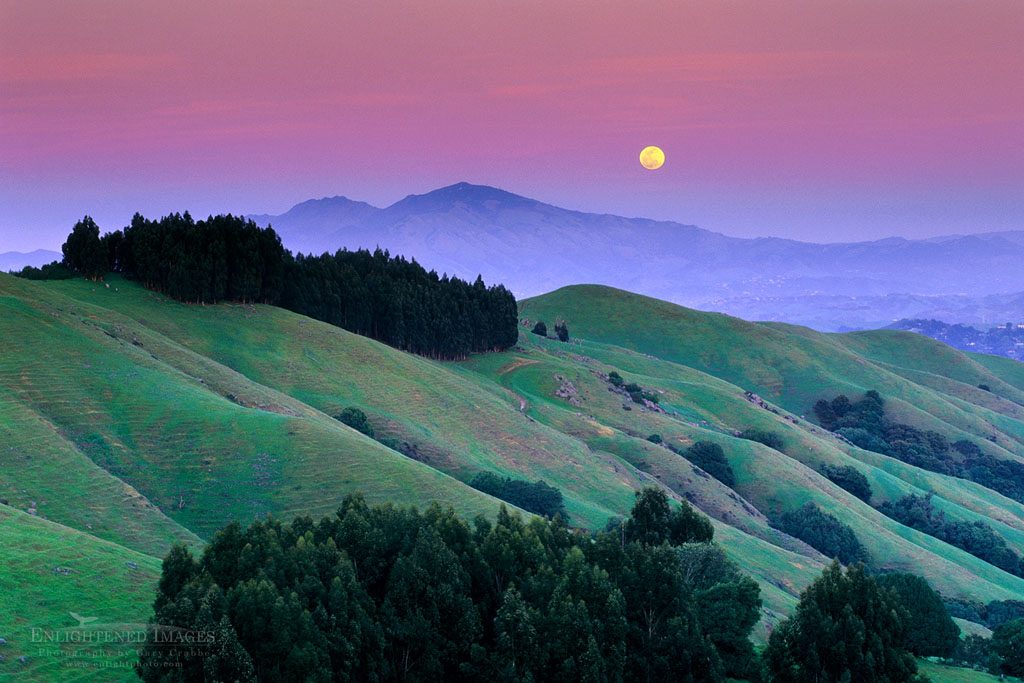 Photo: Full moon rising at sunset over Mt. Daiblo from the Orinda Hills, Contra Costa County, California