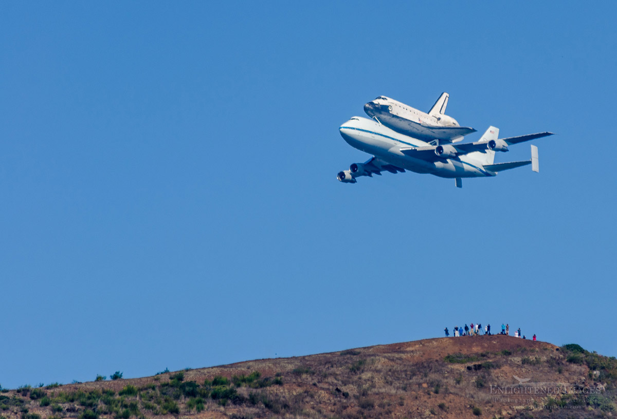 Photo picture of NASA Boeing 747 piggyback Space Shuttle Endeavour on a cross-country tour at the close of the shuttle program